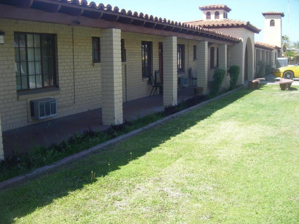 Copper Cactus Inn Tucson Exterior photo
